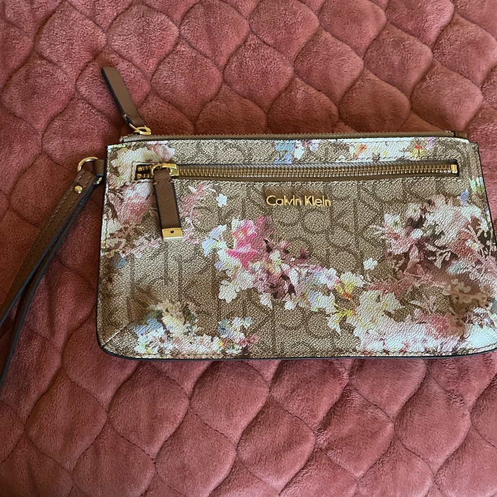 Calvin Klein Wristlet